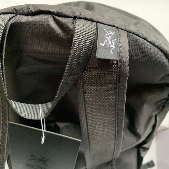 Arc'teryx Heliad 15 Backpack - Black - Picture 8 of 13
